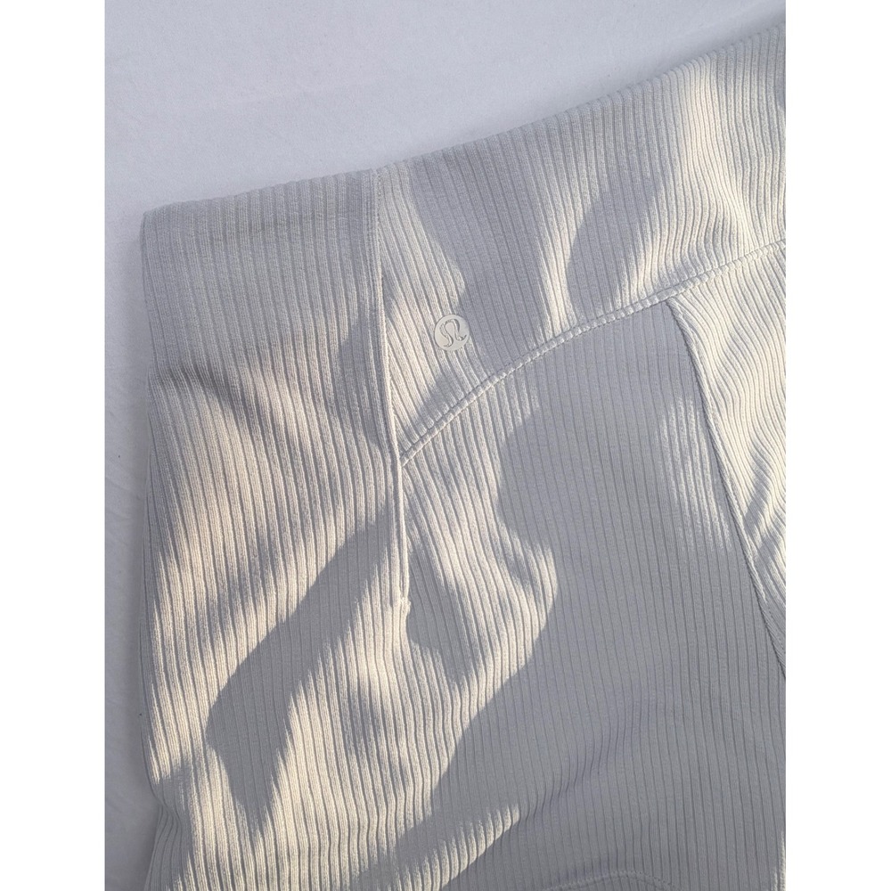 Lululemon Ribbed Softstreme High-Rise Short 2" Bone Size 4 - Picture 6 of 14